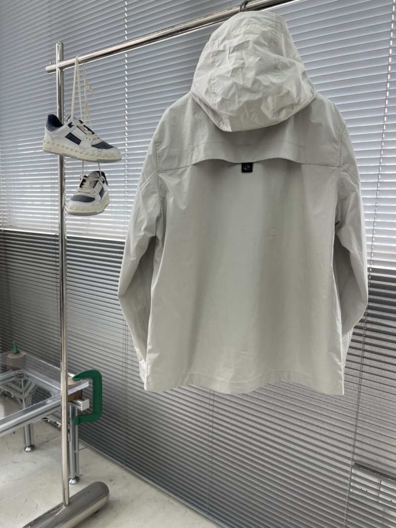 STONE ISLAND